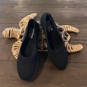 Skechers Womens Air Cooled Black Slip Ons